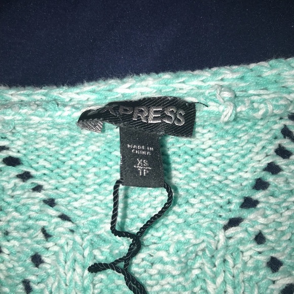 Express Sweater !!!!! - Picture 4 of 5
